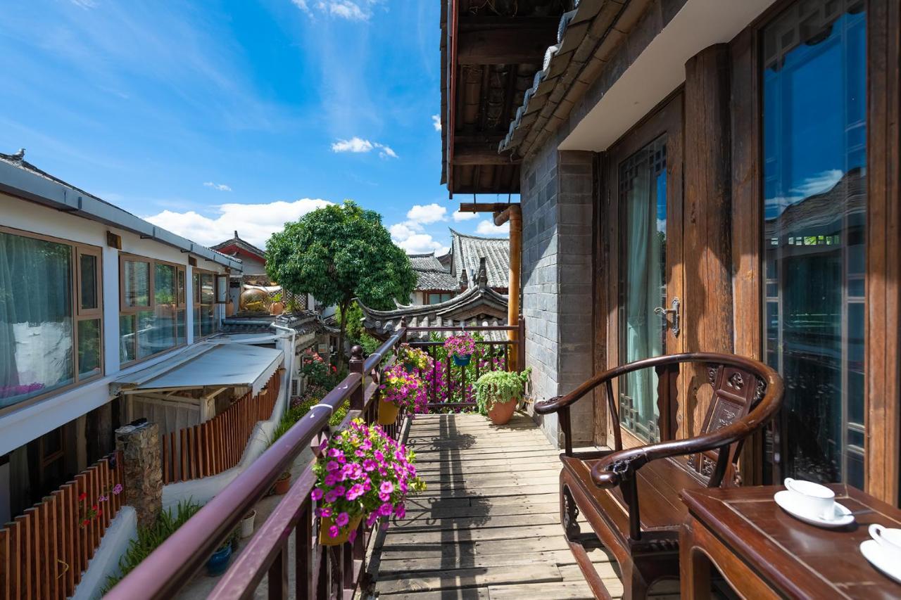 Lijiang Gui Yuan Tian Ju Guesthouse Exterior photo